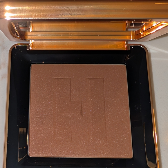 HAUS LABS By Lady Gaga Power Sculpt Velvet Bronzer Medium level 5 - New - Picture 1 of 7